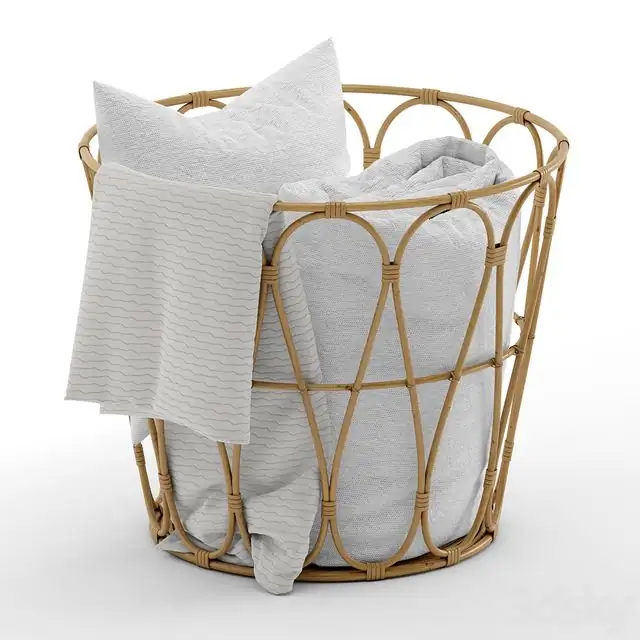 Basket with blanket 