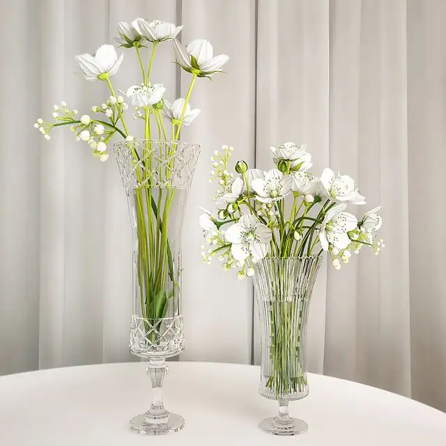 Bouquet of white flowers 
