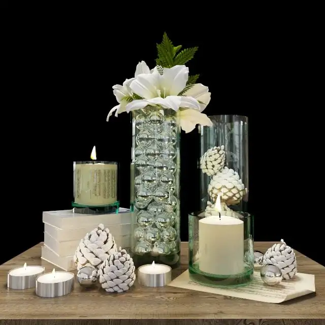 Decorative set with candle 